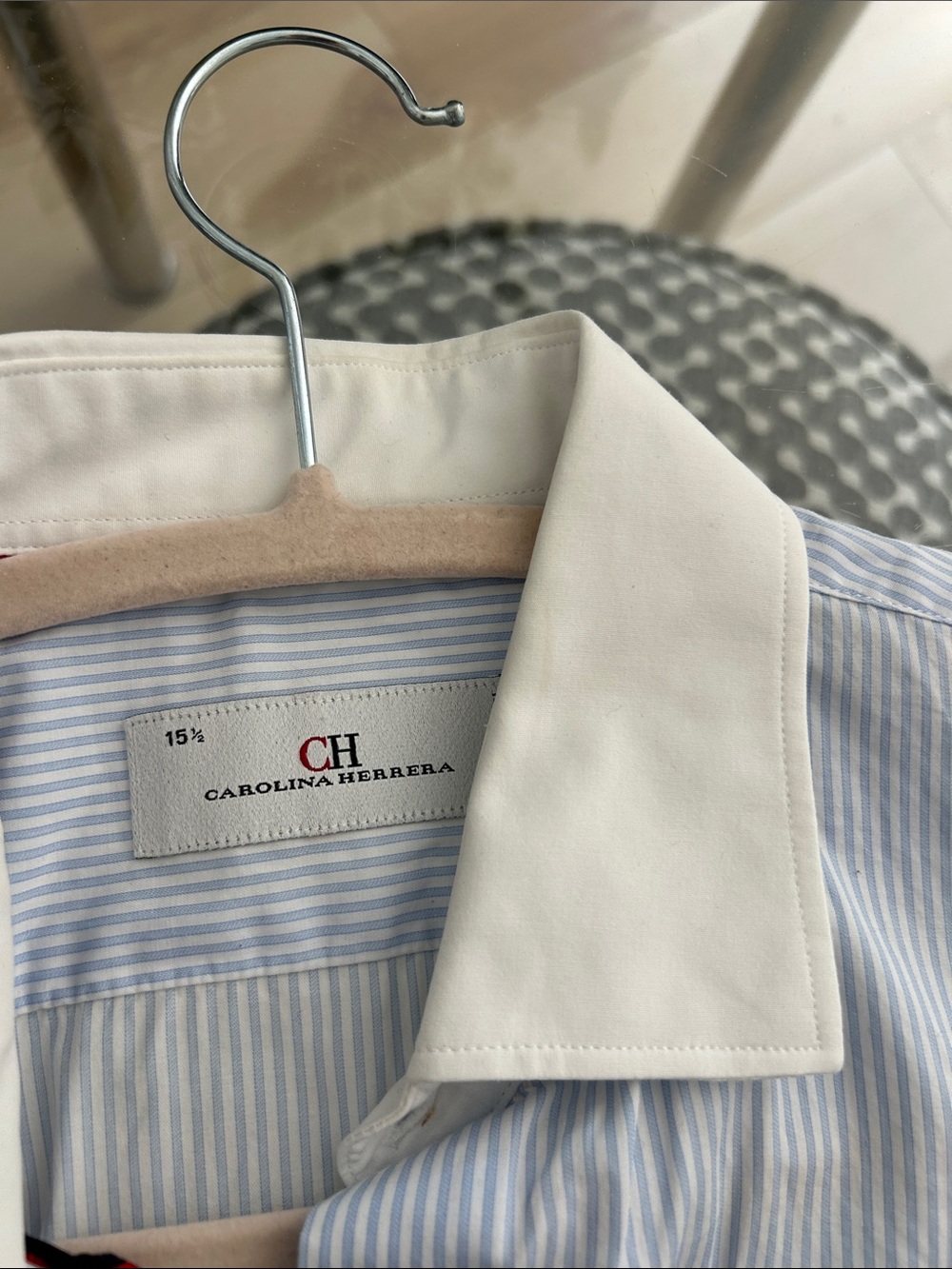 Carolina Herrera Light Blue Pinstripe Shirt with White Collar - Picture 2 of 4